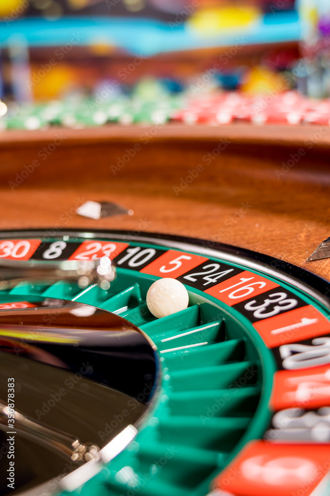 Obraz premium Roulette table close up at the Casino