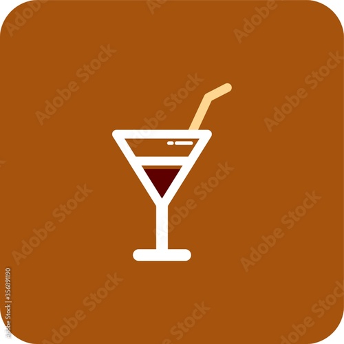 glass with drinking straw