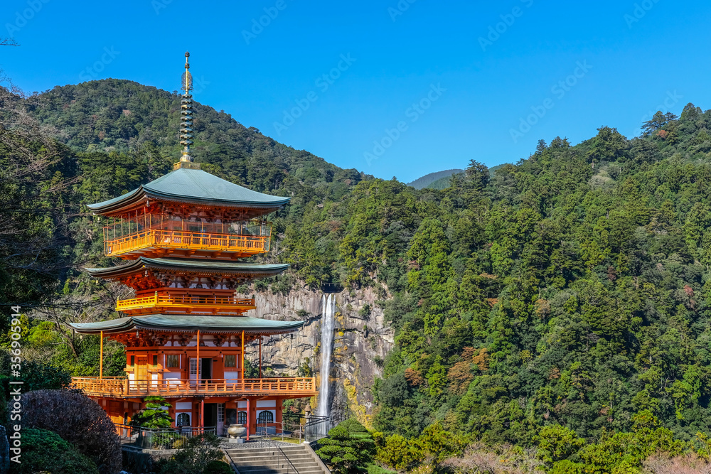 和歌山五重の塔と那智の滝