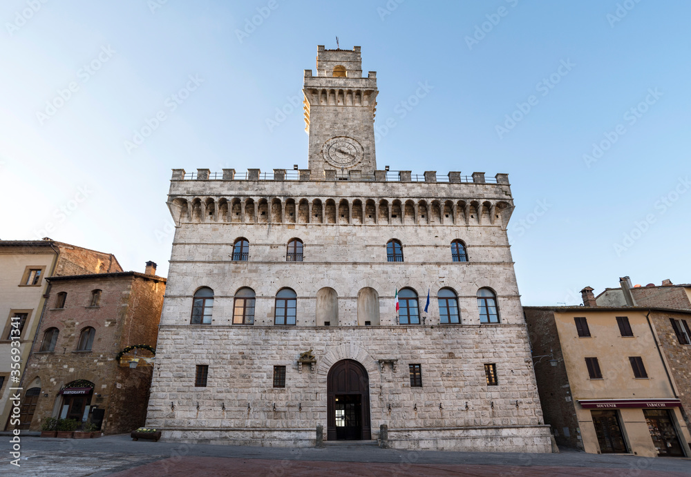 Tuscany, Montepulciano, central square, Renaissance palace background