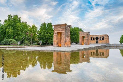 Temple de debod in Madrid, Spain