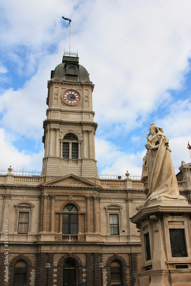 The Town Hall(built 1870) and Queen Victoria statue(built 1900) in Ballarat, Victoria, Australia.