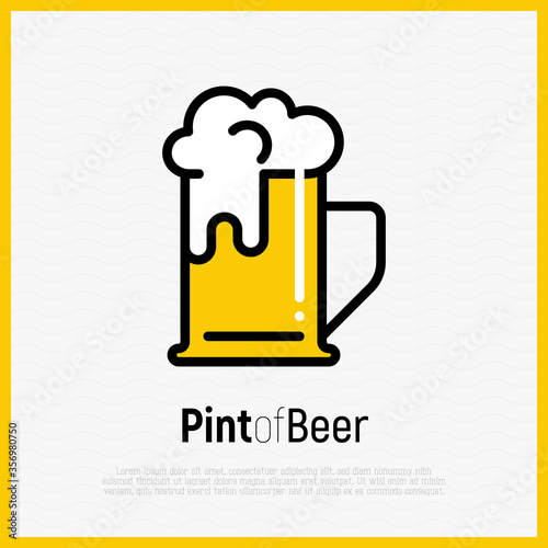 Pint of beer with white foam. Thin line vector illustration for beer brewery, bar, restaurant, Oktoberfest. 