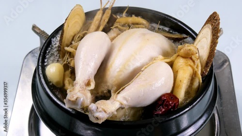 Korean food : Samgyetang(Ginseng Chicken Soup).  Samgyetang is a summer health food that is boiled with various medicinal herbs such as ginseng, jujube, glutinous rice, garlic, and chicken.