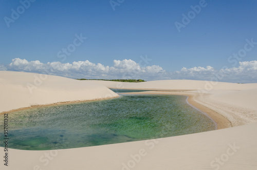 Paisagem do Parque Nacional dos Lençóis Maranhenses, Maranhão, Brasil. Junho de 2016