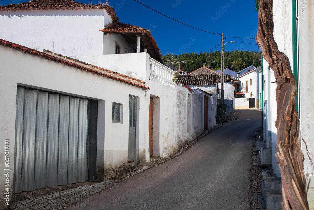 street in portuguese village Alge