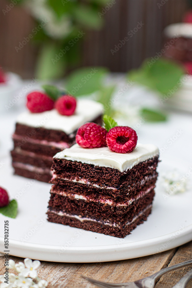 Vegan chocolate cake with raspberry Vegan chocolate cake with raspberry