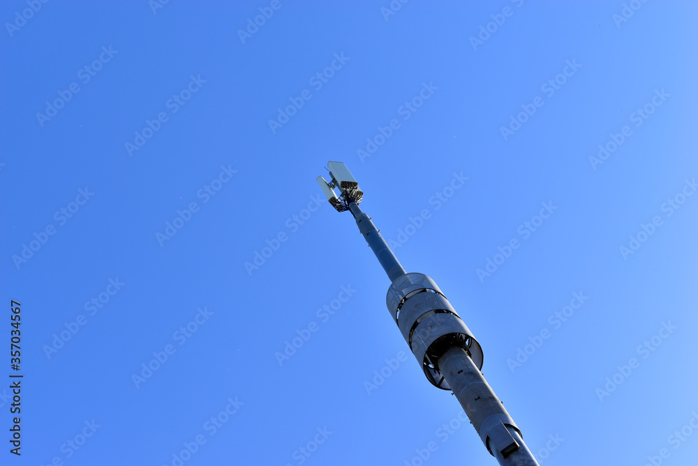 Powerful urban transmitting communication and signal antenna