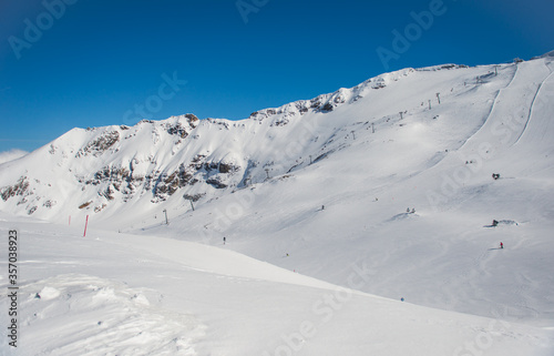 Spring alp scenery from Molltal glacier © Сергій Вовк