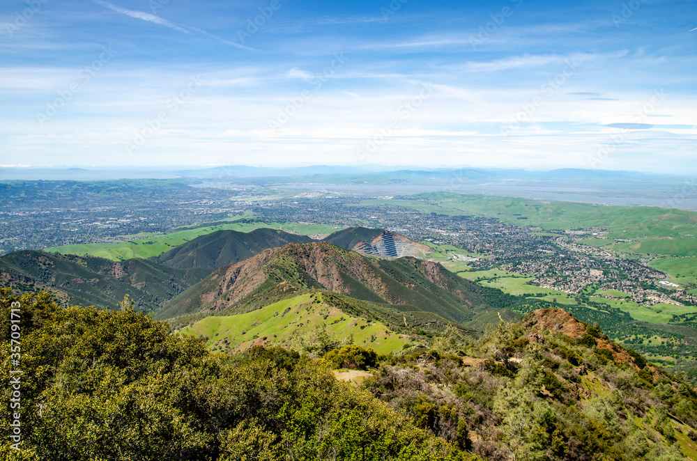 Naklejka premium Panoramic view of Mount Diablo, California