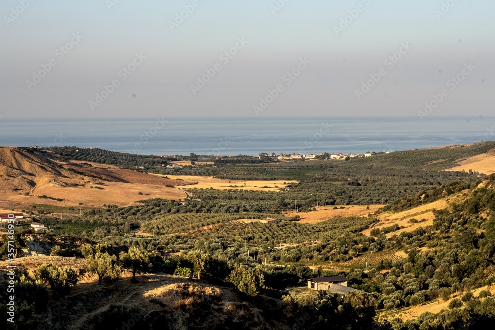 Obraz premium panoramic view of the city of Mirto