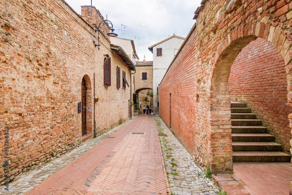 Fototapeta premium Certaldo is a town and comune of Tuscany, Italy, in the Metropolitan City of Florence, in the middle of Valdelsa. It was home to the family of Giovanni Boccaccio, died at his home inside the town
