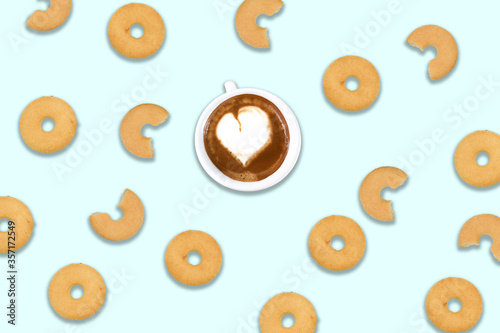 biscotti con caffè merenda colazione 