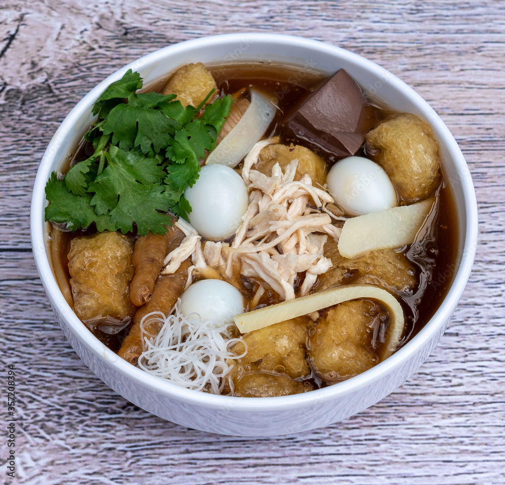 Thai-Chinese Food Mixed Dishes Thai-Chinese Food Mixed Dishes