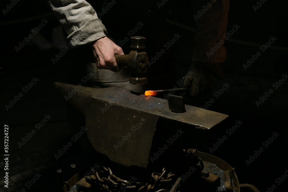 hands in work hands in work