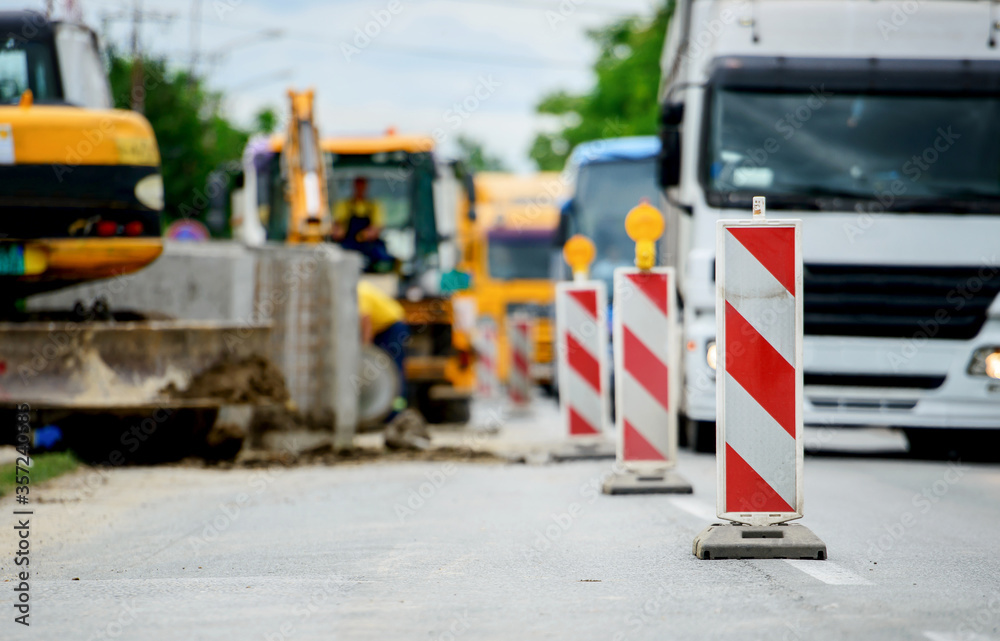 Naklejka premium Road works and warning lights