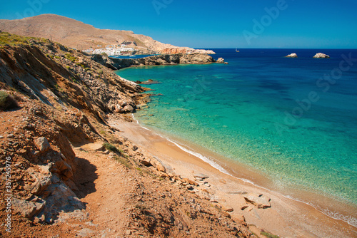 Fototapeta Naklejka Na Ścianę i Meble -  View over beautiful sea and Karavostasis town at Folegandros island, Greece