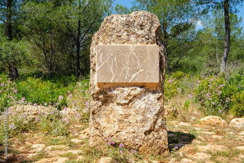  punto central de la isla de mallorca, Sa Comuna, Lloret de Vistalegre, ​ también conocido como Llorito,  situado en el centro geográfico de la isla de Mallorca, balearic islands, Spain photo