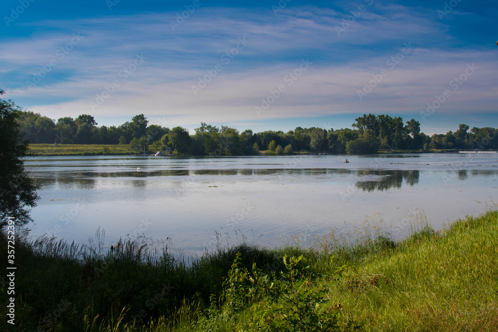 Rheinufer bei Gerstheim im Elsass