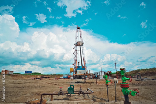 Konstfotografi Drilling rig for oil well drilling