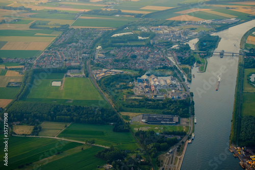 Sas van Gent lies along the broad Ghent-Terneuzen canal. This town in between fields and industry characterizes Zeelandic Flanders. photo