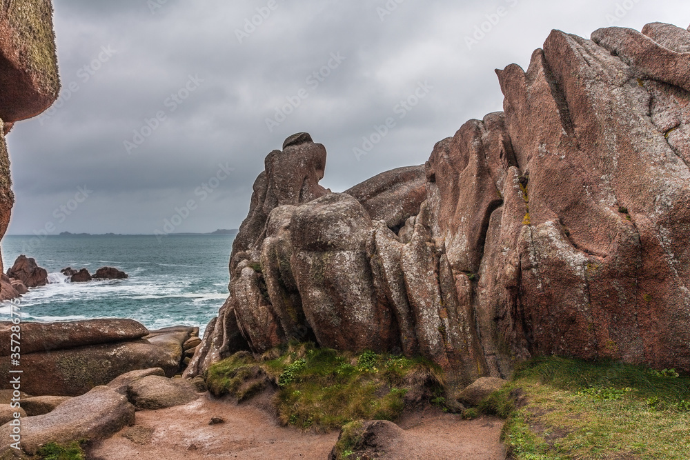Perros Guirec, Ploumanac'h Lighthouse, Mean Ruz, la Manche, rocks and waves Perros Guirec, Ploumanac'h Lighthouse, Mean Ruz, la Manche, rocks and waves