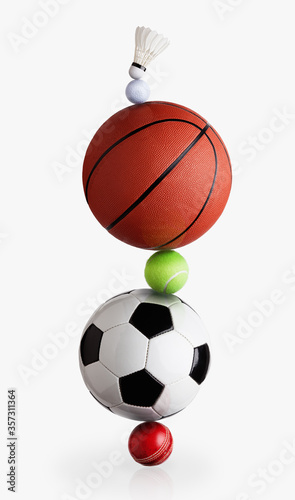 Sports balls balancing