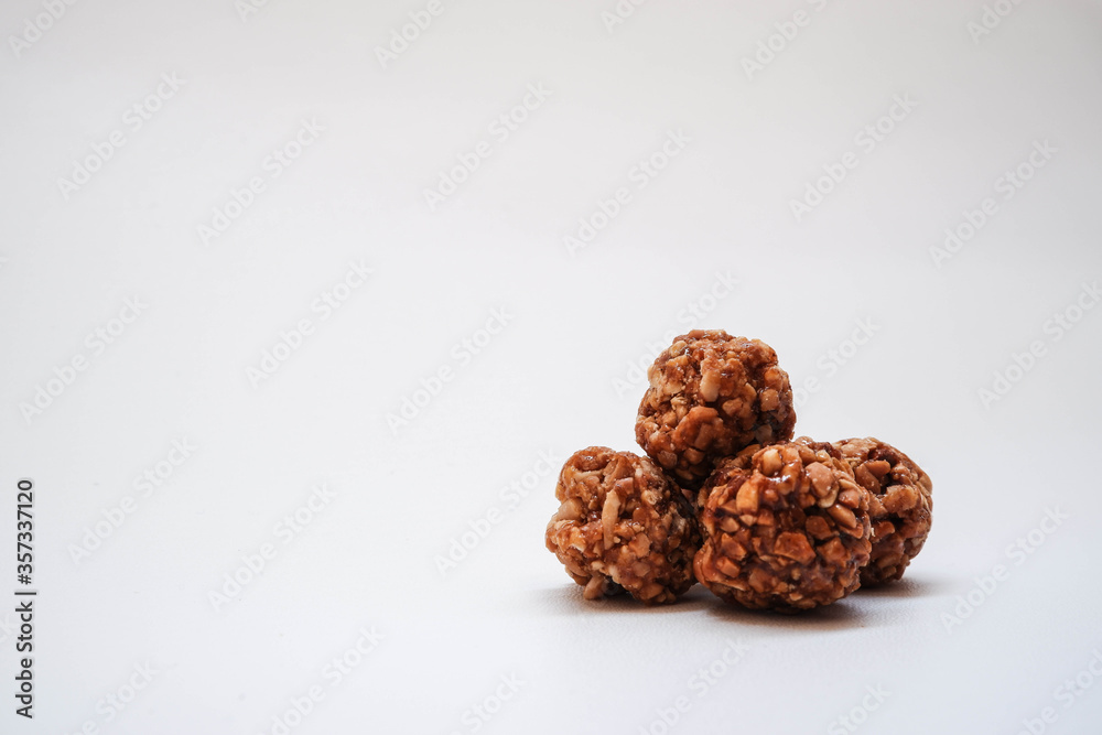 Enting-Enting Geti, a famous traditional snack from Blitar - Indonesia Enting-Enting Geti, a famous traditional snack from Blitar - Indonesia