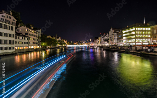 Night in Zurich, long exposure of a boat