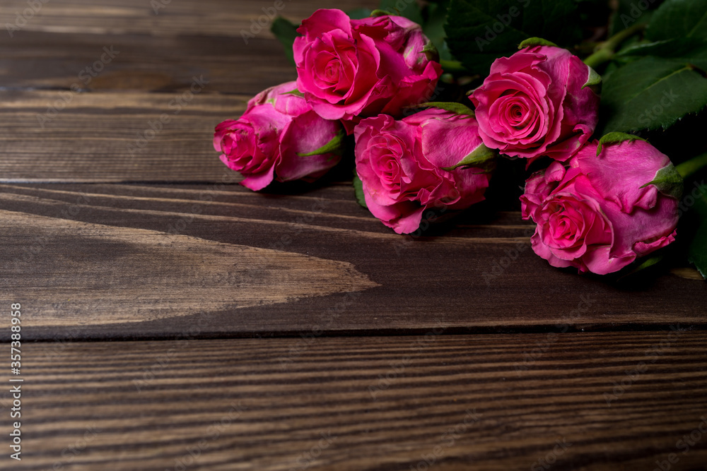 red roses on the table.