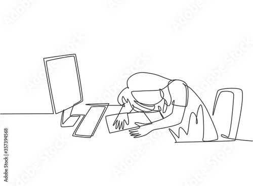 Single continuous line drawing of young tired female employee sleeping on the work desk with computer. Work fatigue at the office concept. Trendy one line draw design graphic vector illustration