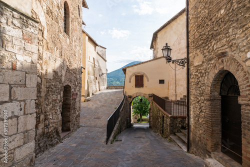 architecture of the village of San Gemini