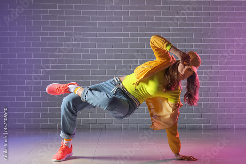 Beautiful female hip-hop da...