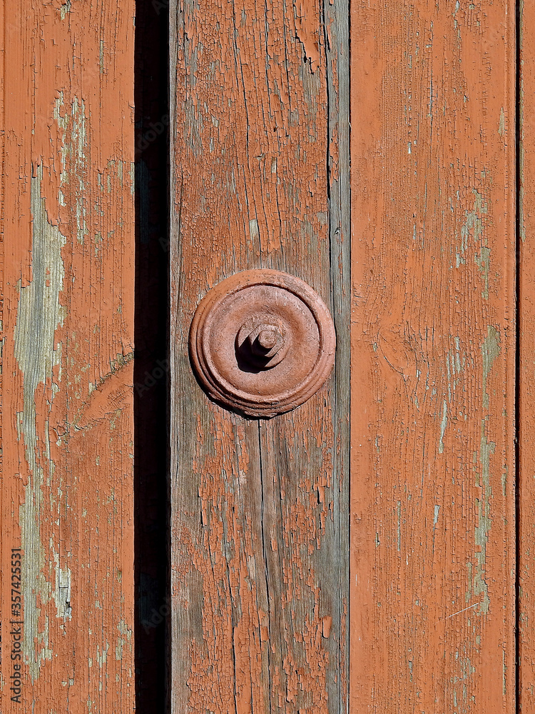 Fototapeta premium wybudowany w 1920 roku drewniany kosciol katolicki pod wezwaniem swietego jozefa w miejscowosci zlotoria na podlasiu w polsce