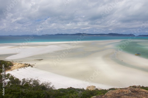 Tropical beach of Whitehaven in Whitsunday island seen from Hill Inlet  Australia 