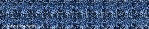 
Indigo blue doodle camo border seamless pattern. Sketchy geometric line vector background. Modern dark navy ribbon trim graphic design. Hand drawn quirky edge tape. Masculine striped decor bordure