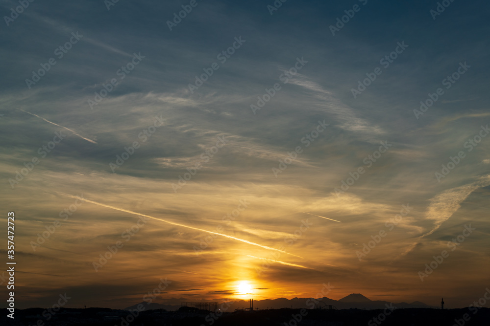 Obraz premium 金色の夕暮れ