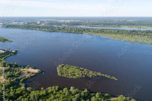 view of the Volga river in Nizhny Novgorod © KVN1777