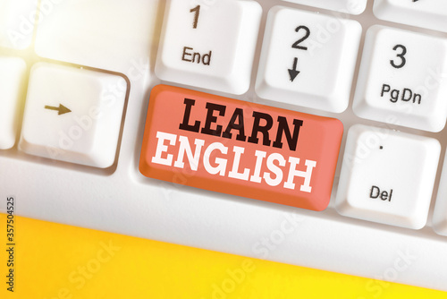 фотографія Text sign showing Learn English