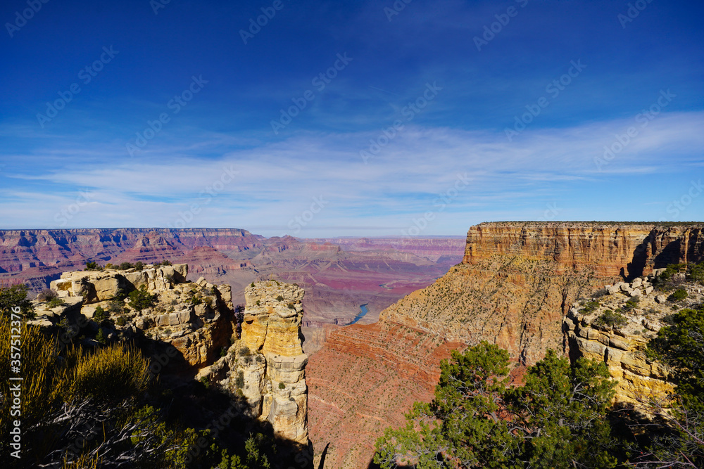 Looking across to the plateaus, and down into the Grand Canyon and Colorado River.