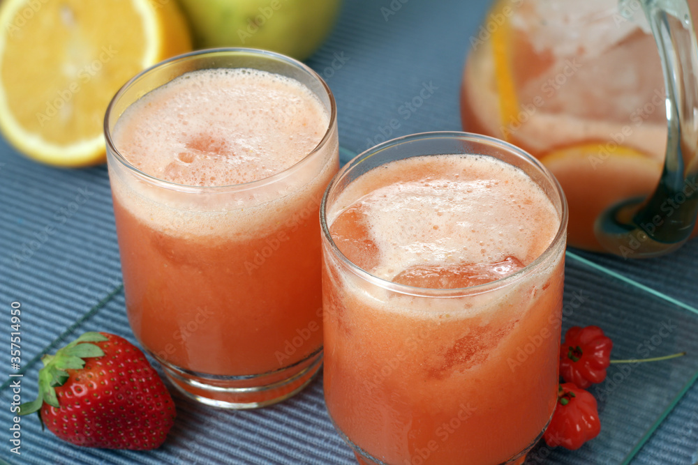 refresh cherry, strawberry and orange juice refresh cherry, strawberry and orange juice
