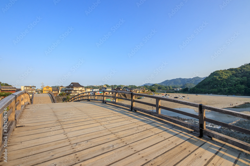 夕暮れ時の錦帯橋　山口県岩国市　Kintaikyo Bridge in the evening Yamaguchi-ken Iwakuni city