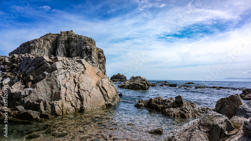 rocks and sea © Jose