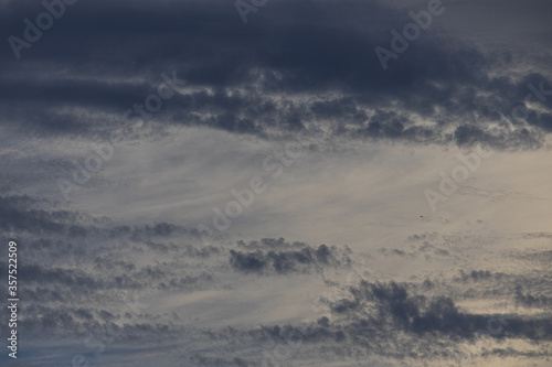 Obraz na płótnie NUBES CLOUDS COLOR DIFERENTES w salonie