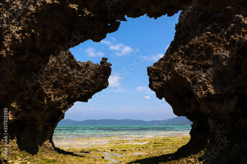 日本の国立公園、沖縄県石垣島の海