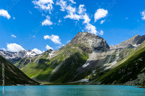 Rifflsee Pitztaler Alpen, Österreich photo