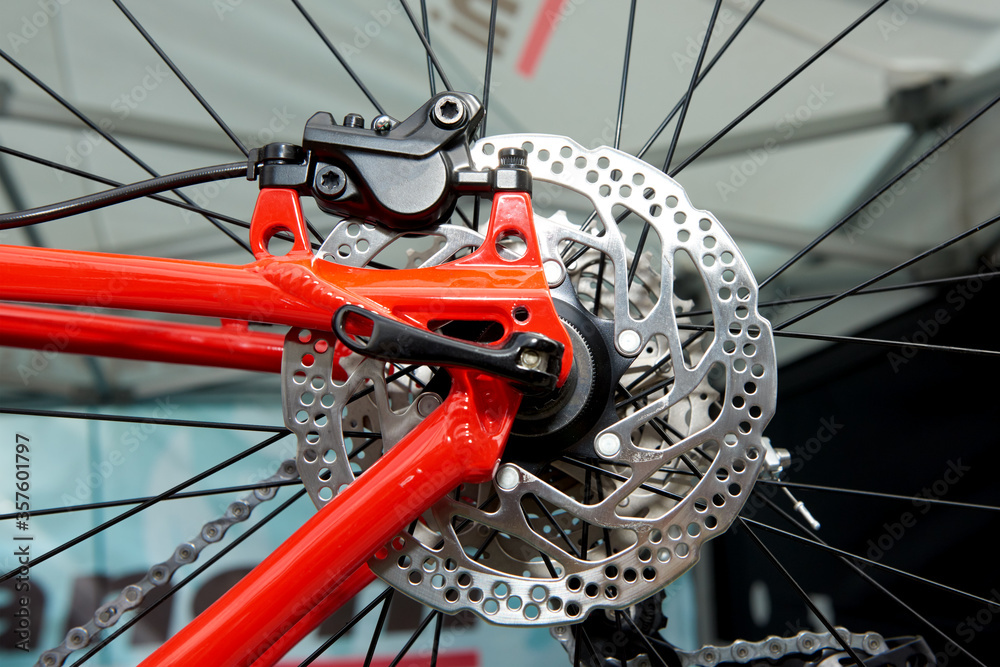 Obraz premium Riva del Garda,Lago di Garda ,Italy - 29 April 2017:Mountain bike back wheel with mechanical disc brake on display at Expo Ziener BIKE Festival Garda Trentino,Italy