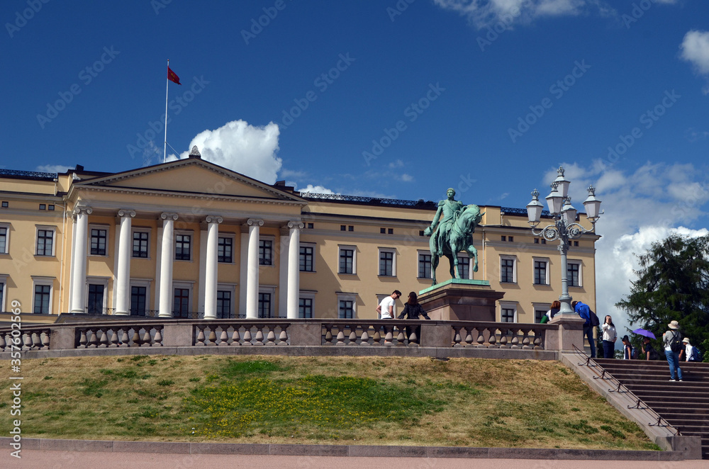 Royal Palace and statue of King Karl Johan XIV in Oslo, Norway.