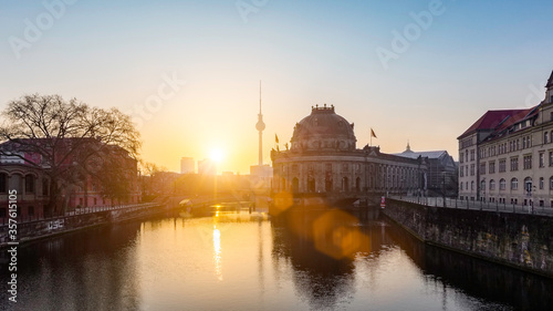 Berlin sunrise cityscape view with tv tower and spree river © Rico Oder