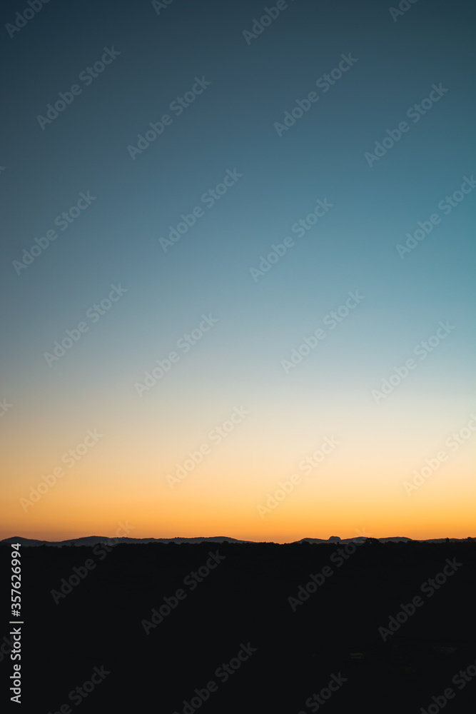 sky_sunset_yellow_blue_5